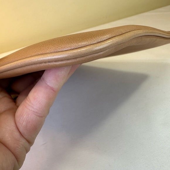 Saint Laurent Rive Gauche Zip Clutch Calfskin Camel NWOT COA - Picture 13 of 14